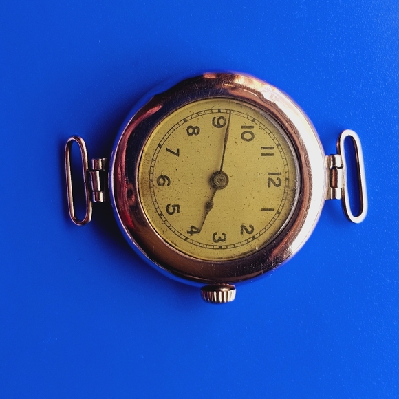 Rolex 9K Solid Rose Gold Ladies Watch - Picture 14 of 15